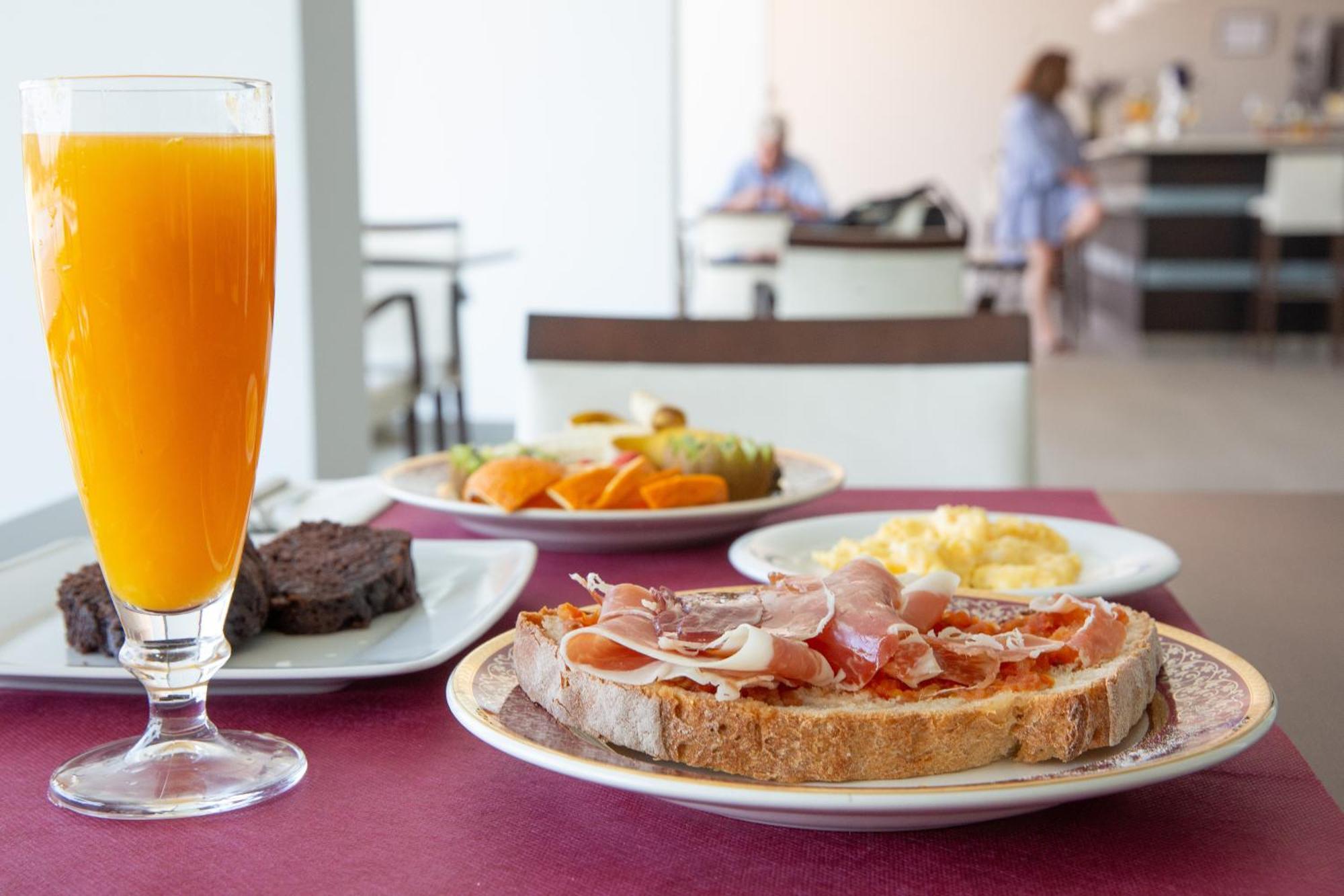 Hotel Herbeira Седейра Екстериор снимка